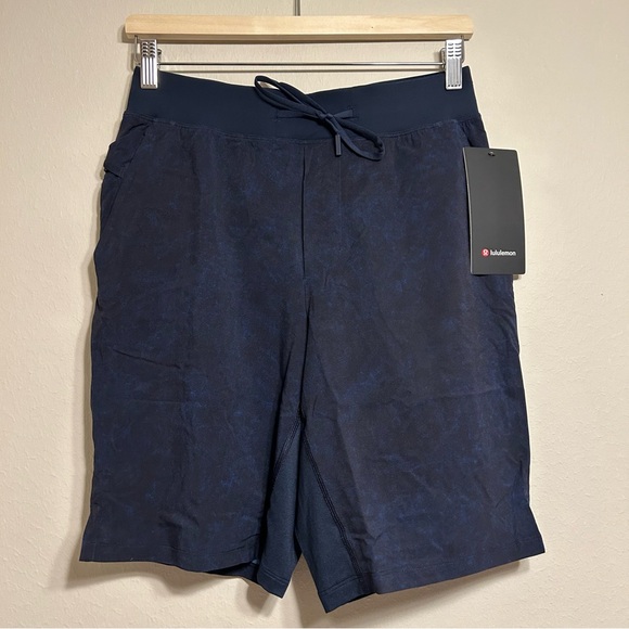 Lululemon T.H.E. Short 9” Linerless Gravel Dust True Navy Multi‎ Size S - Picture 1 of 7
